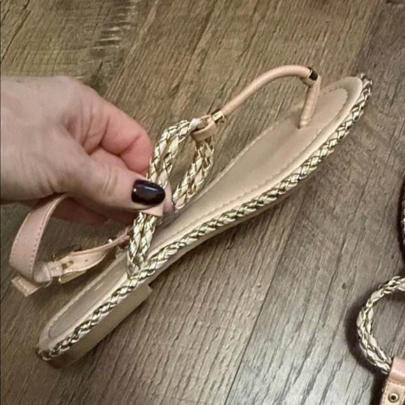 Aldo Blush Braided T-Strap Sandals with Gold Trim - Picture 3 of 7